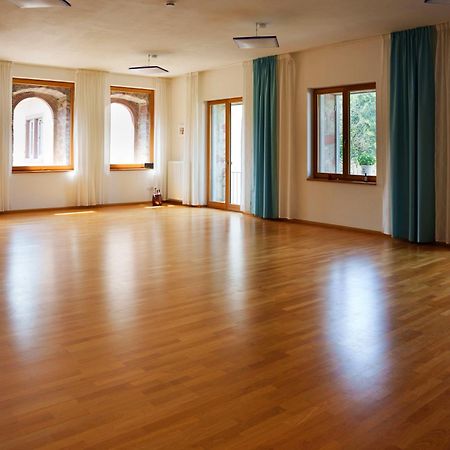 Ferienwohnung Alte Scheune ショップハイム エクステリア 写真